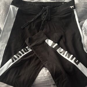 PINK Black and Blue Leggings